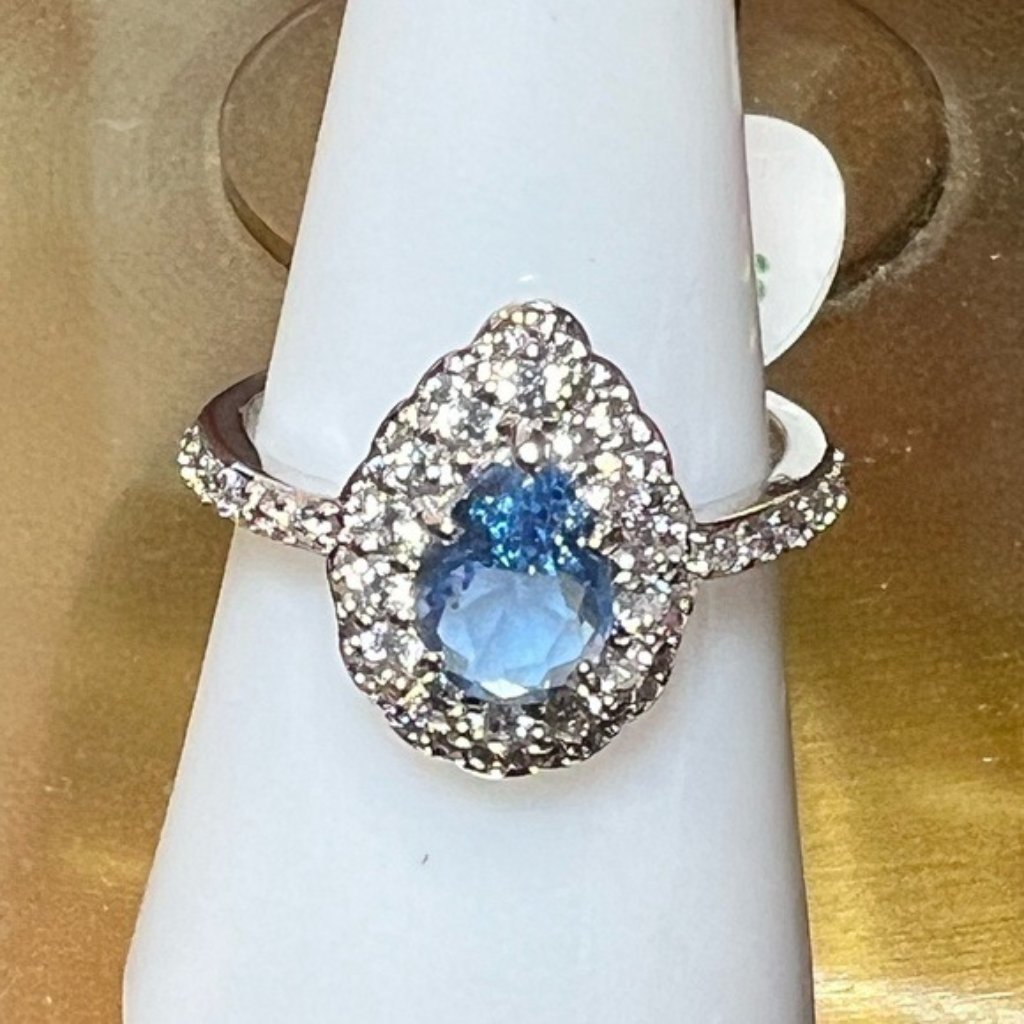 Ring Bomb Party Ring Size 8 Blue Stone Cubic Zirconian Like Stones Silver Co 18$